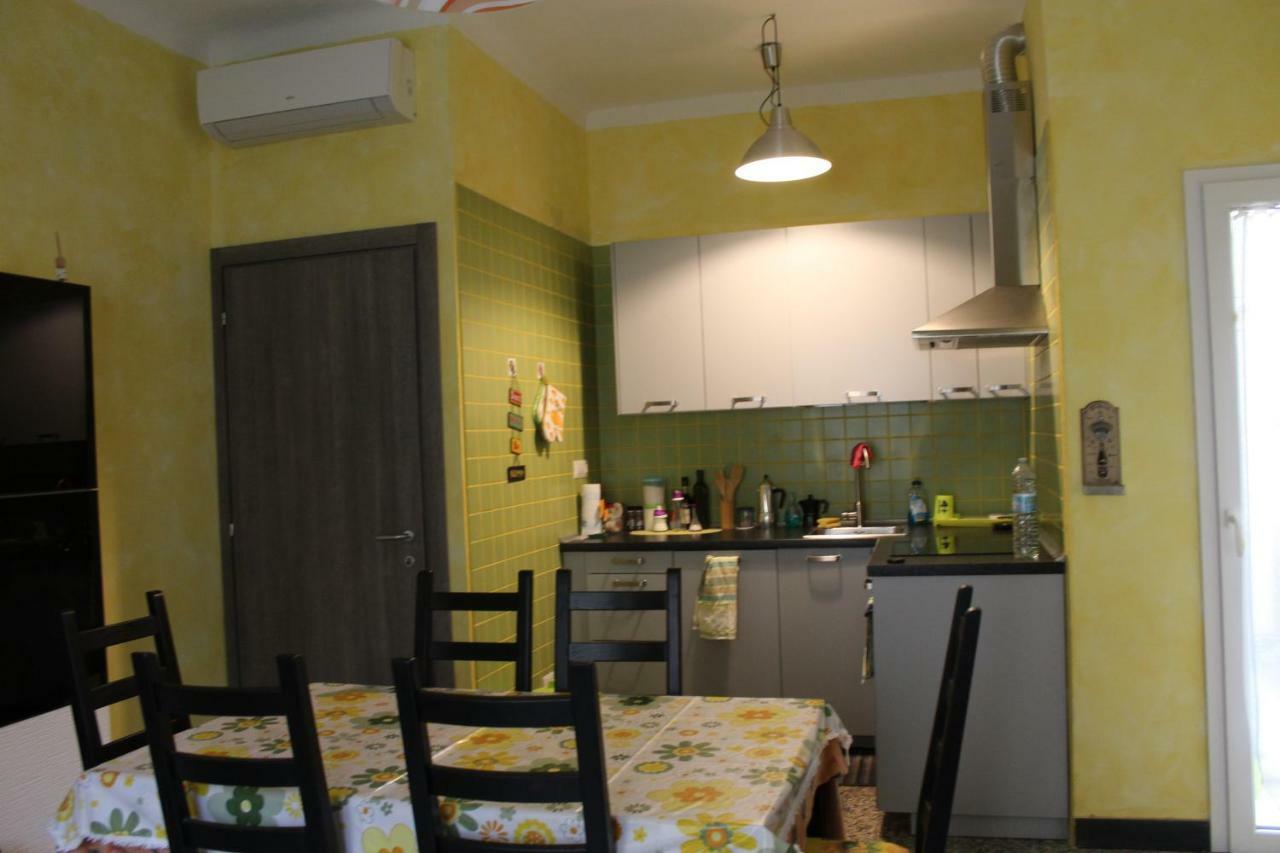 Appartamento 50Mt Dal Mare E Dalla Stazione Deiva Marina Exterior photo