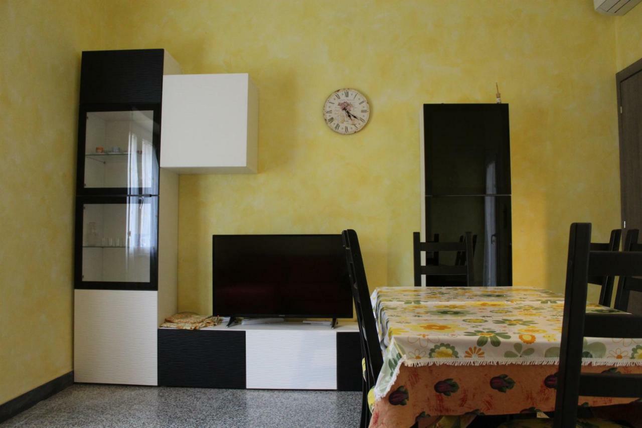 Appartamento 50Mt Dal Mare E Dalla Stazione Deiva Marina Exterior photo